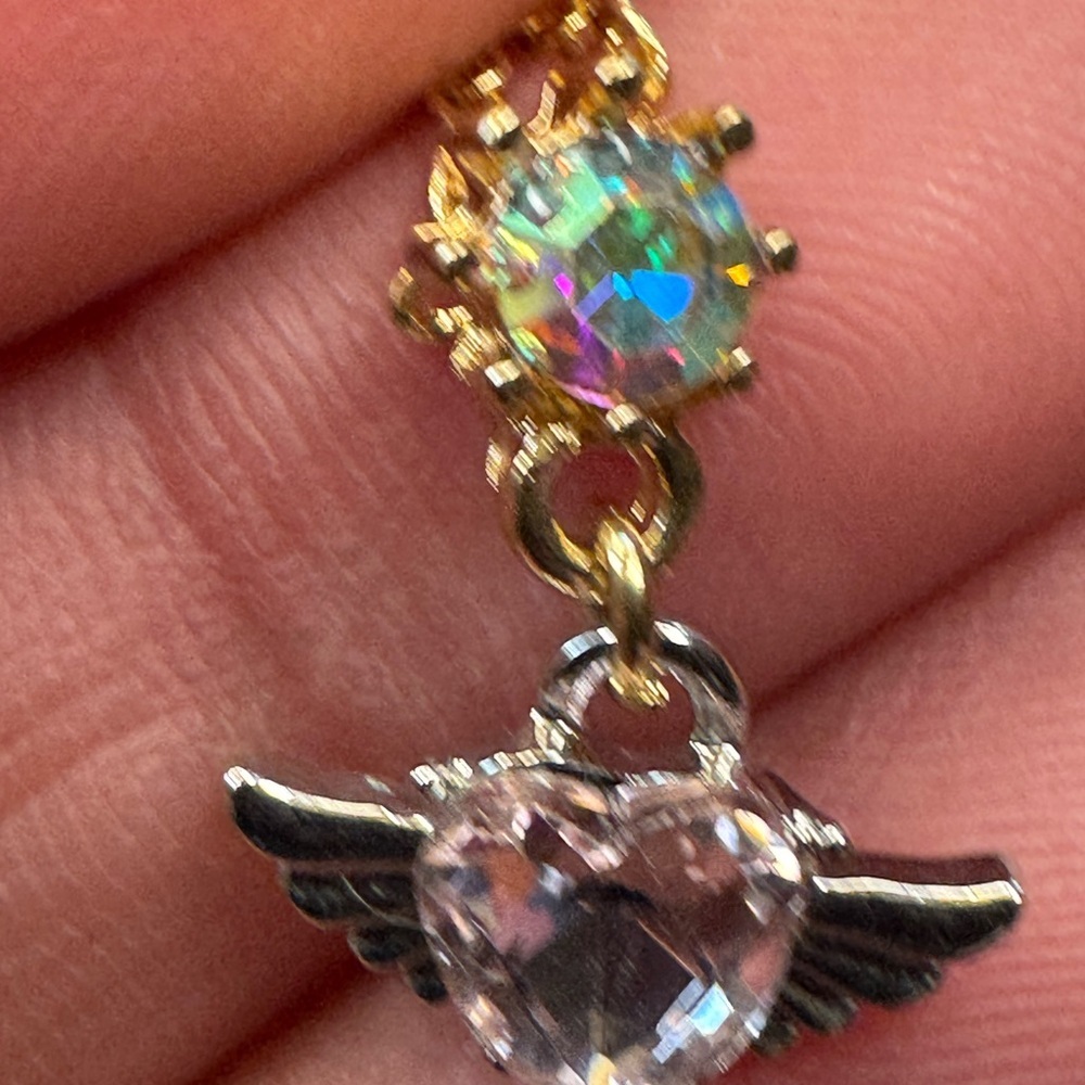 Betsey Johnson Cat and Angel Wings Necklace. - Picture 8 of 9